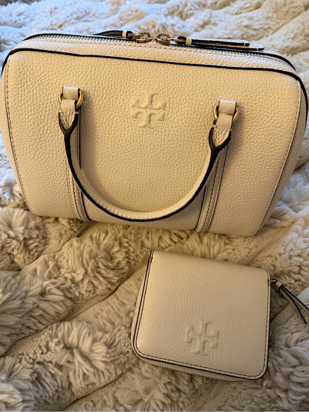Tory Burch Cream Leather Bag with Matching Wallet
